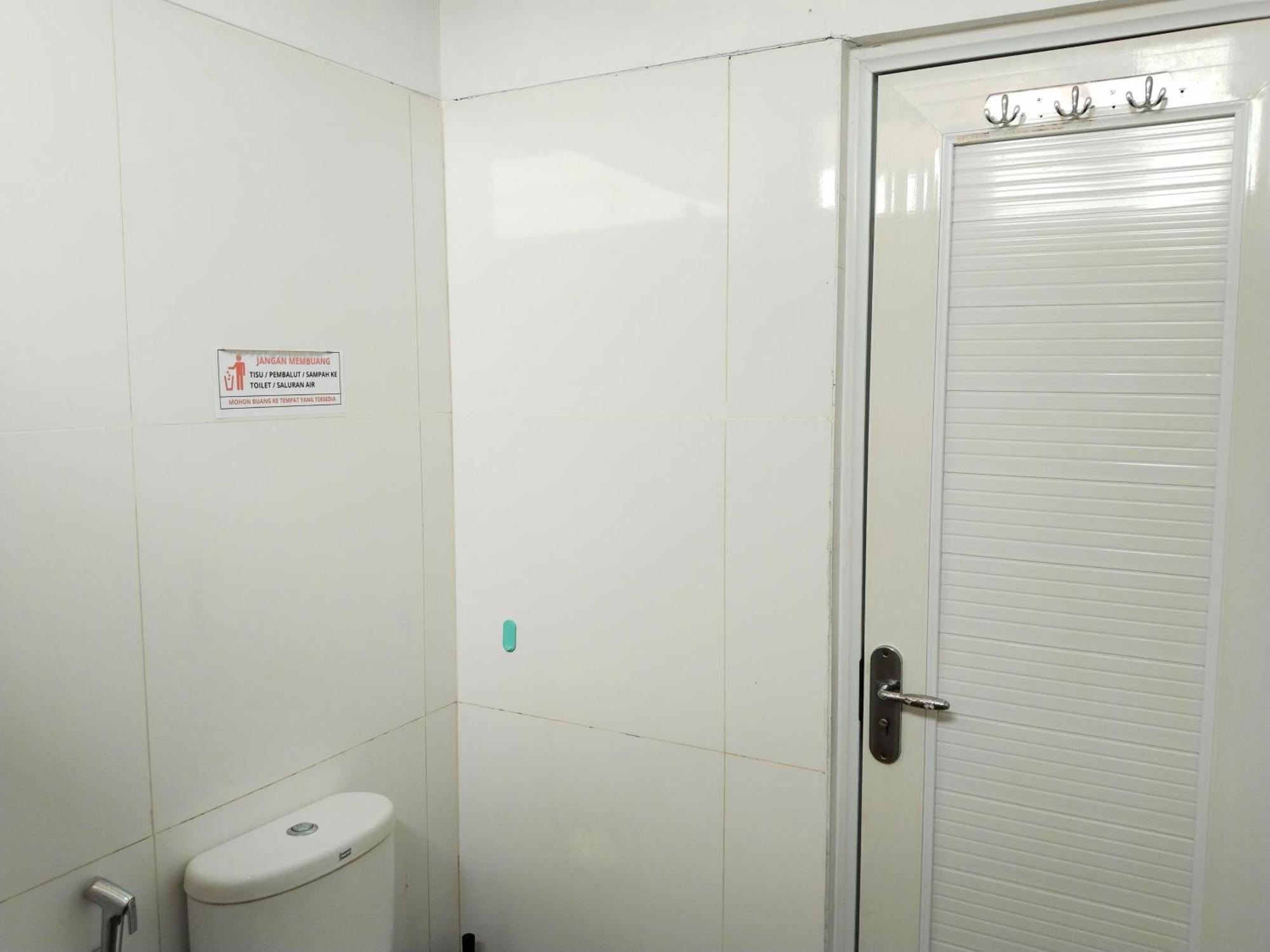 Hotel Dejati House Bekasi Zewnętrze zdjęcie